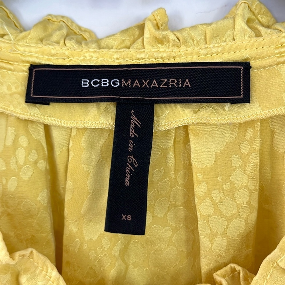 BCBG MAX AZRIA 100% SILK YELLOW CITRINE LONG SLEEVE TOP  SIZE XS/S - Picture 2 of 13